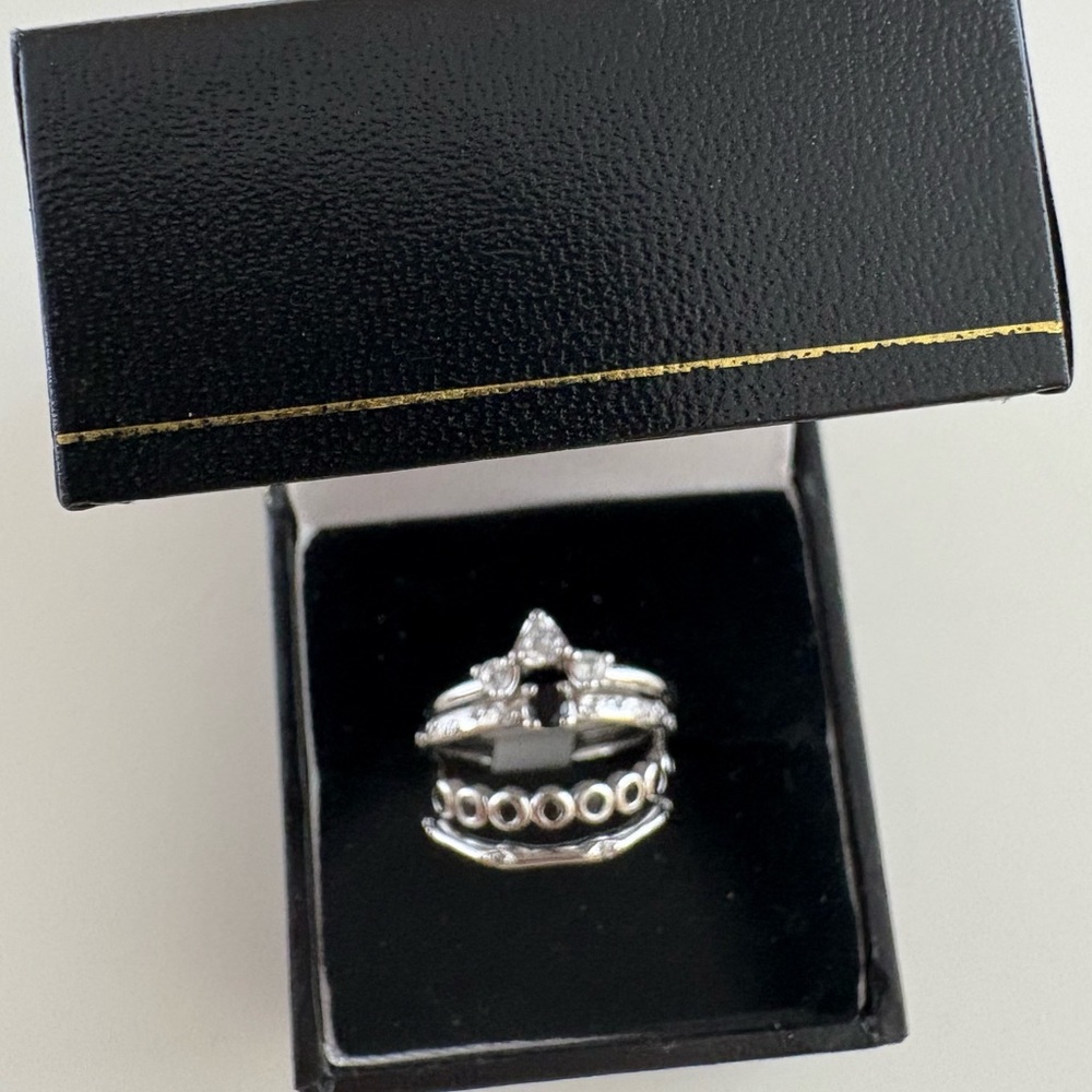 Bomb Party Delicates Dreams Dancing on Quiet Wings Black Onyx CZ Rhodium Plating - Picture 1 of 7